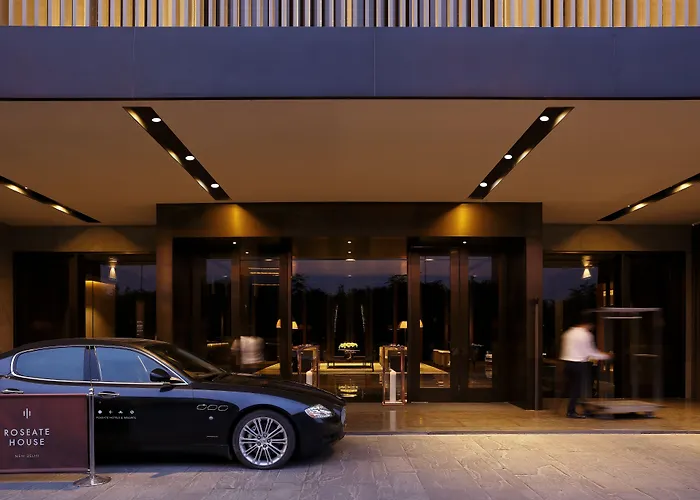 Roseate House New Delhi Hotel